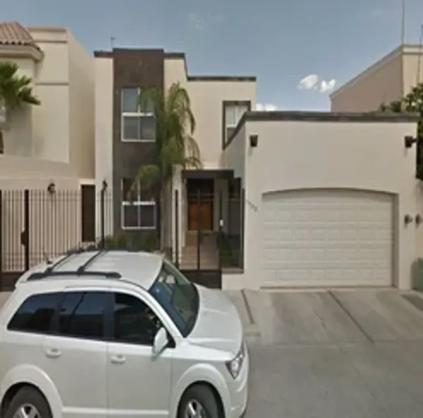 Venta de Casa en San Francisco, Meoqui: Espacio Amplio con 4 Habitaciones