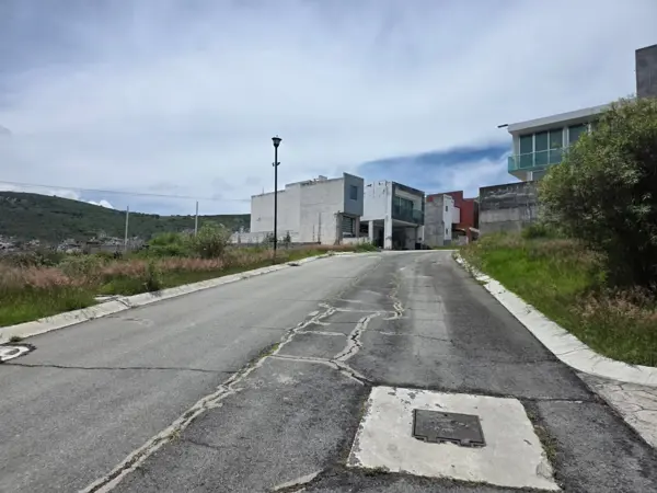 Terreno en venta en Residencial Pedregal de las Haciendas, Pachuca de Soto — foto 2 de 8