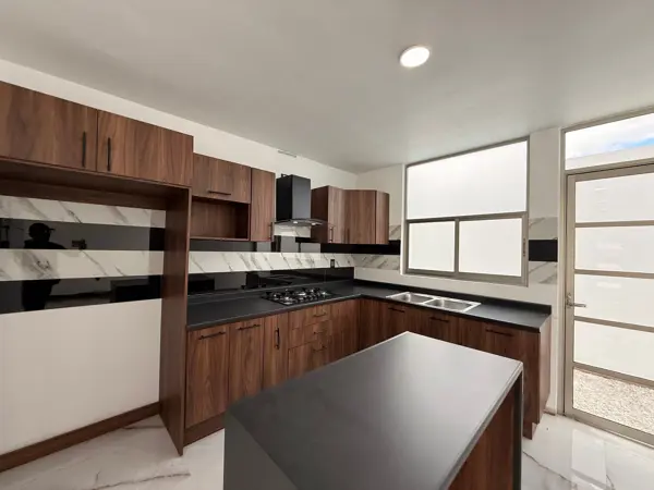 Casa en venta en El Saucillo, Mineral de la Reforma — foto 3 de 14