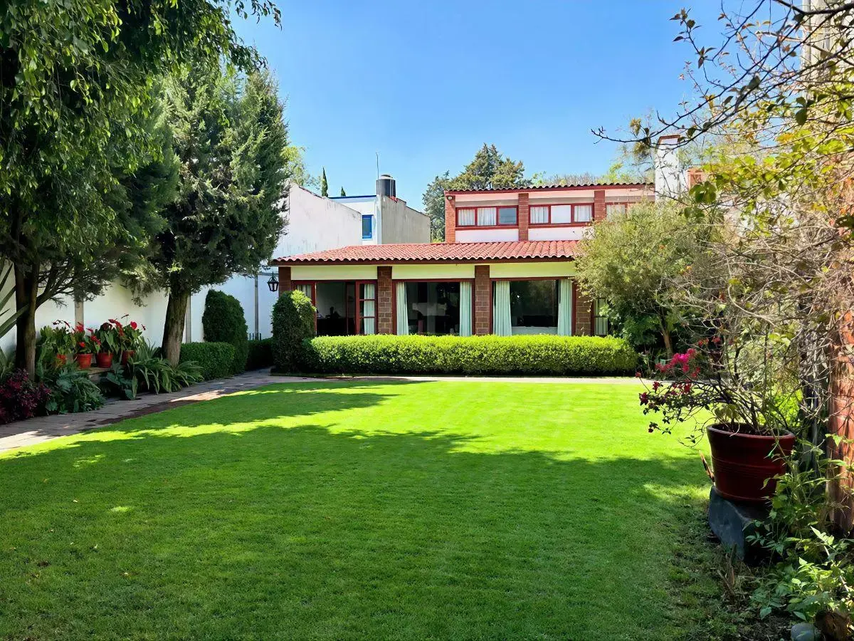 Casa en venta en Tlalpan Centro, Tlalpan — foto 1 de 45