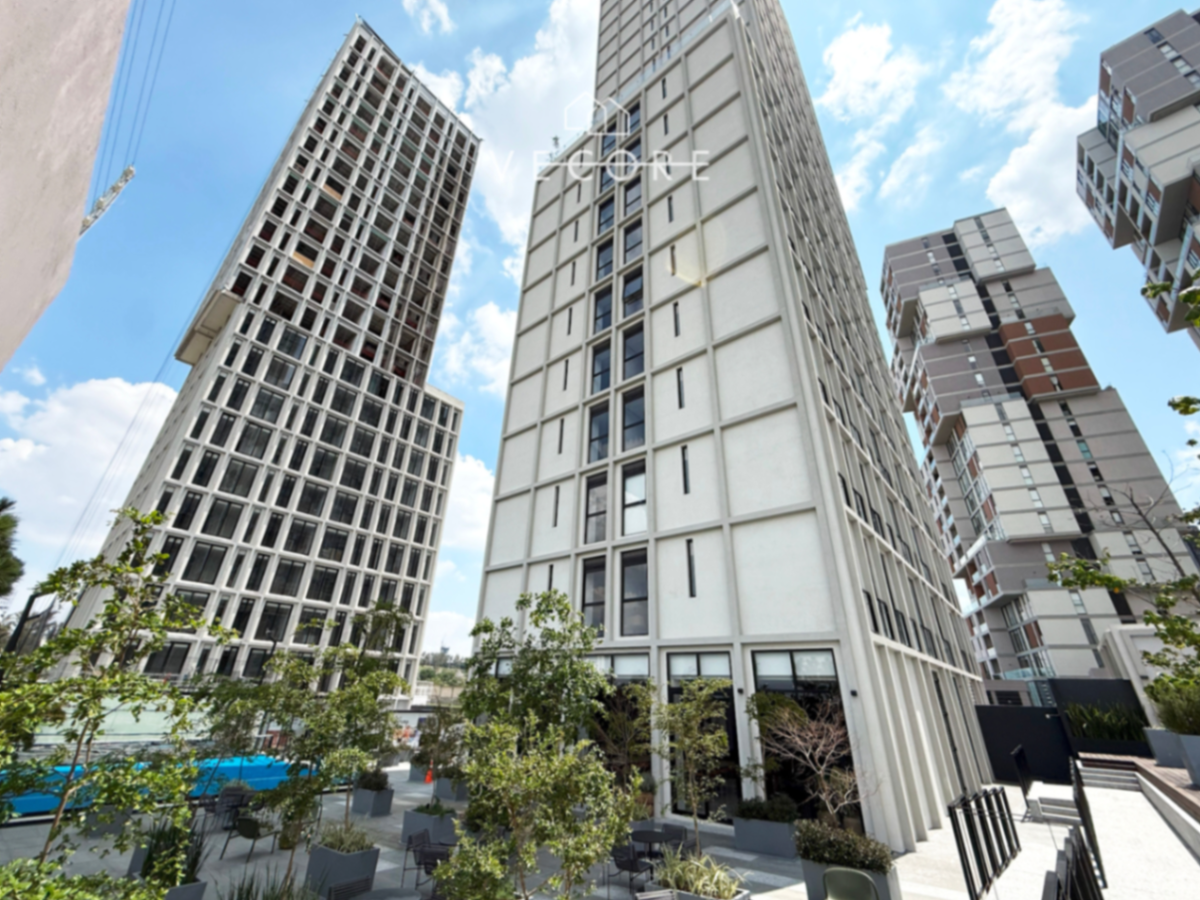 Departamento en venta en Valle Real, Zapopan — foto 1 de 16