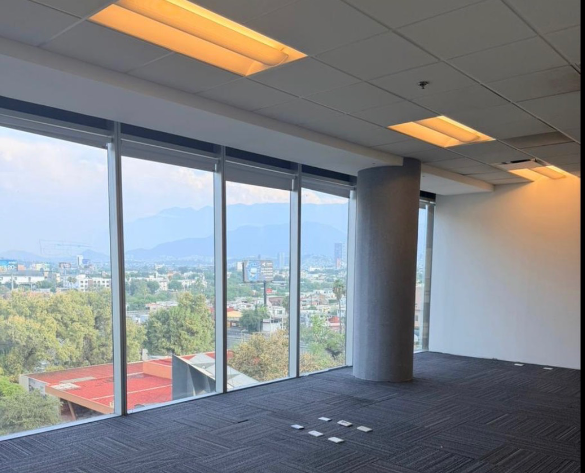 OFICINA EN RENTA EN COL. LADRILLERA, DISTRITO TEC, MONTERREY, 182.5 M², ACONDICIONADA OFICINA EN RENTA EN COL. LADRILLERA, DISTRITO TEC, MONTERREY, 182.5 M², ACONDICIONADA