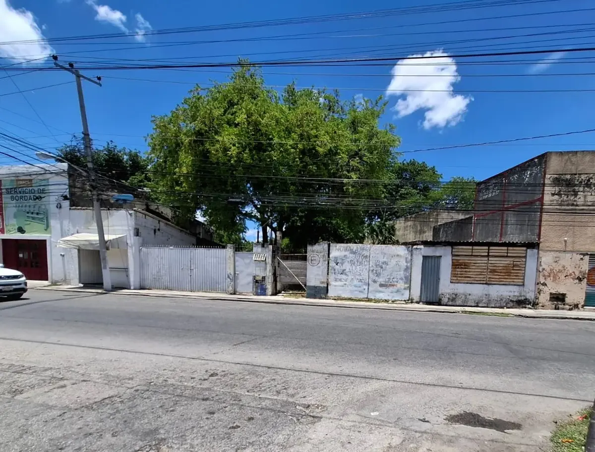 Terreno en venta en Merida Centro, Mérida — foto 1 de 57