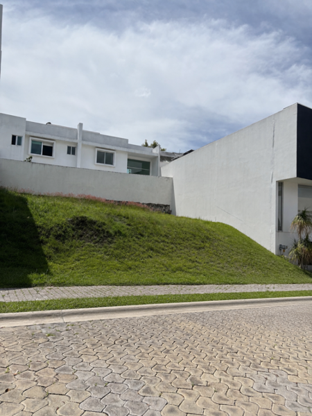 Terreno en venta en Lomas de Angelópolis II, San Andrés Cholula — foto 2 de 15