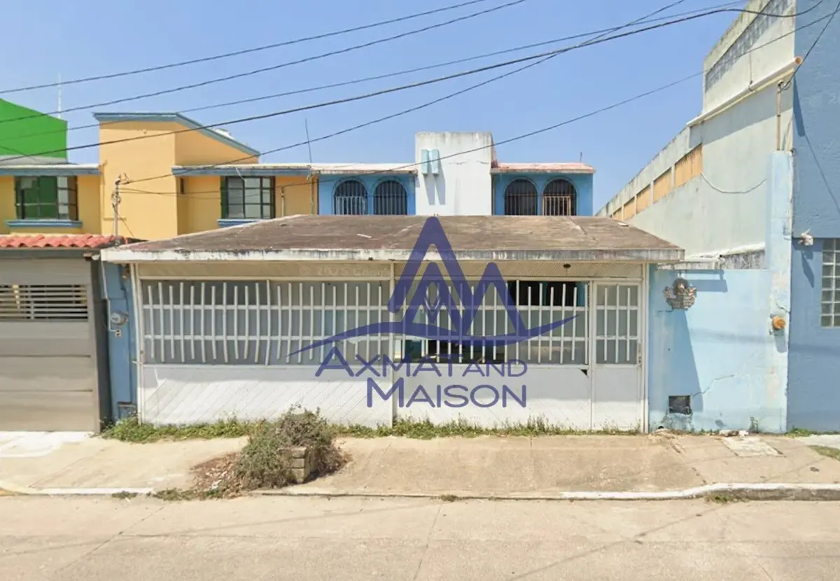 Casa en venta en Guadalupe Victoria, Coatzacoalcos — foto 1 de 13