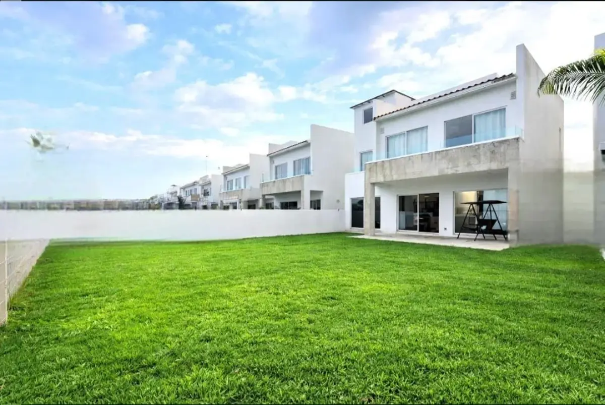 Casa en venta en Residencial Foresta, Metepec — foto 1 de 16