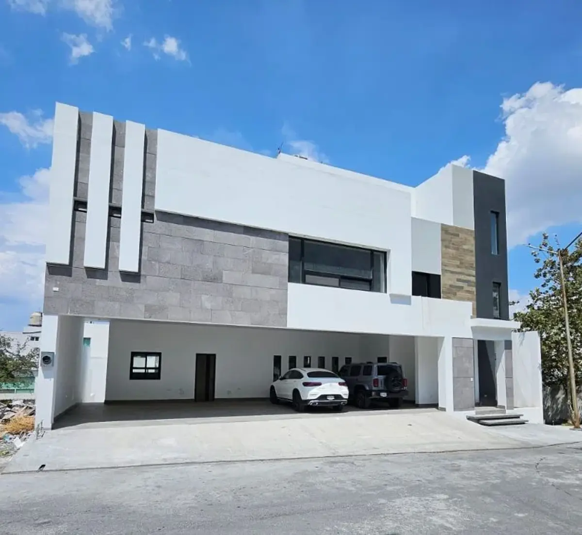 Casa en venta en Cumbres Elite Premier Privada Santa Helena, Monterrey — foto 1 de 13