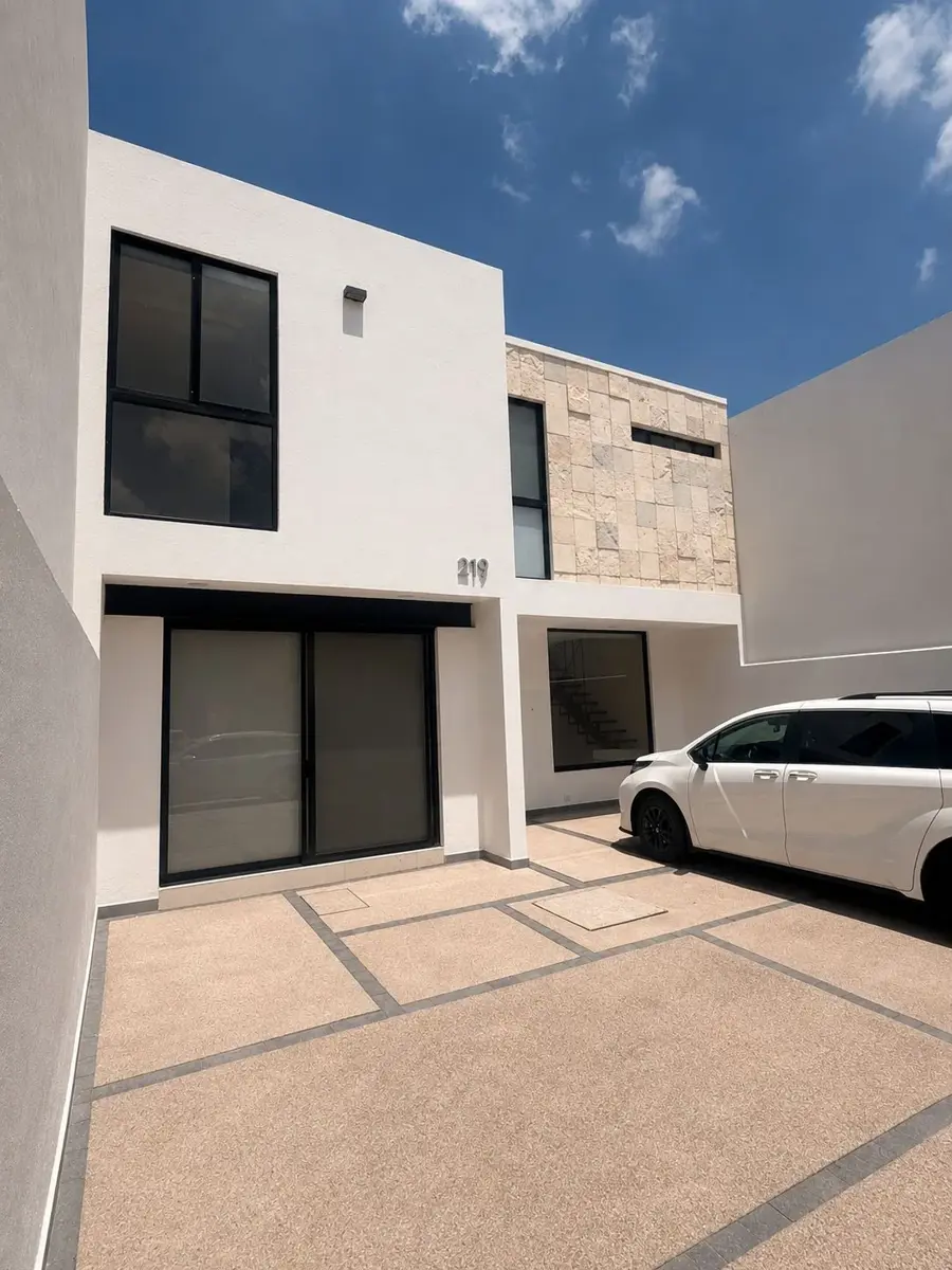 Casa en venta en Loretta, Aguascalientes — foto 1 de 20