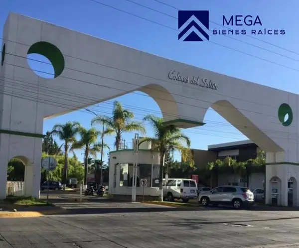 Terreno y Construcción en Fracc. Colinas del Saltito Durango