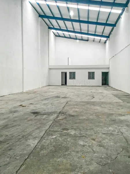 Bodega en renta en La Estanzuela Vieja, Monterrey — foto 2 de 2