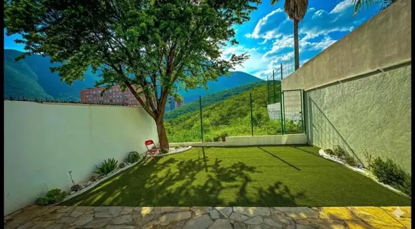 Casa en venta en Las Lajas, Monterrey — foto 2 de 14