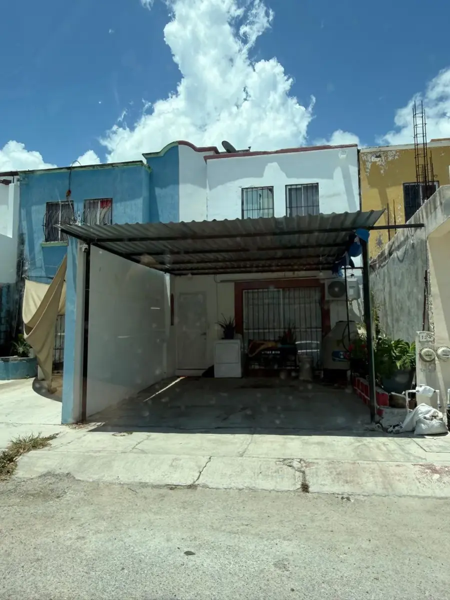 Casa en venta en Solidaridad, Playa del Carmen — foto 1 de 10