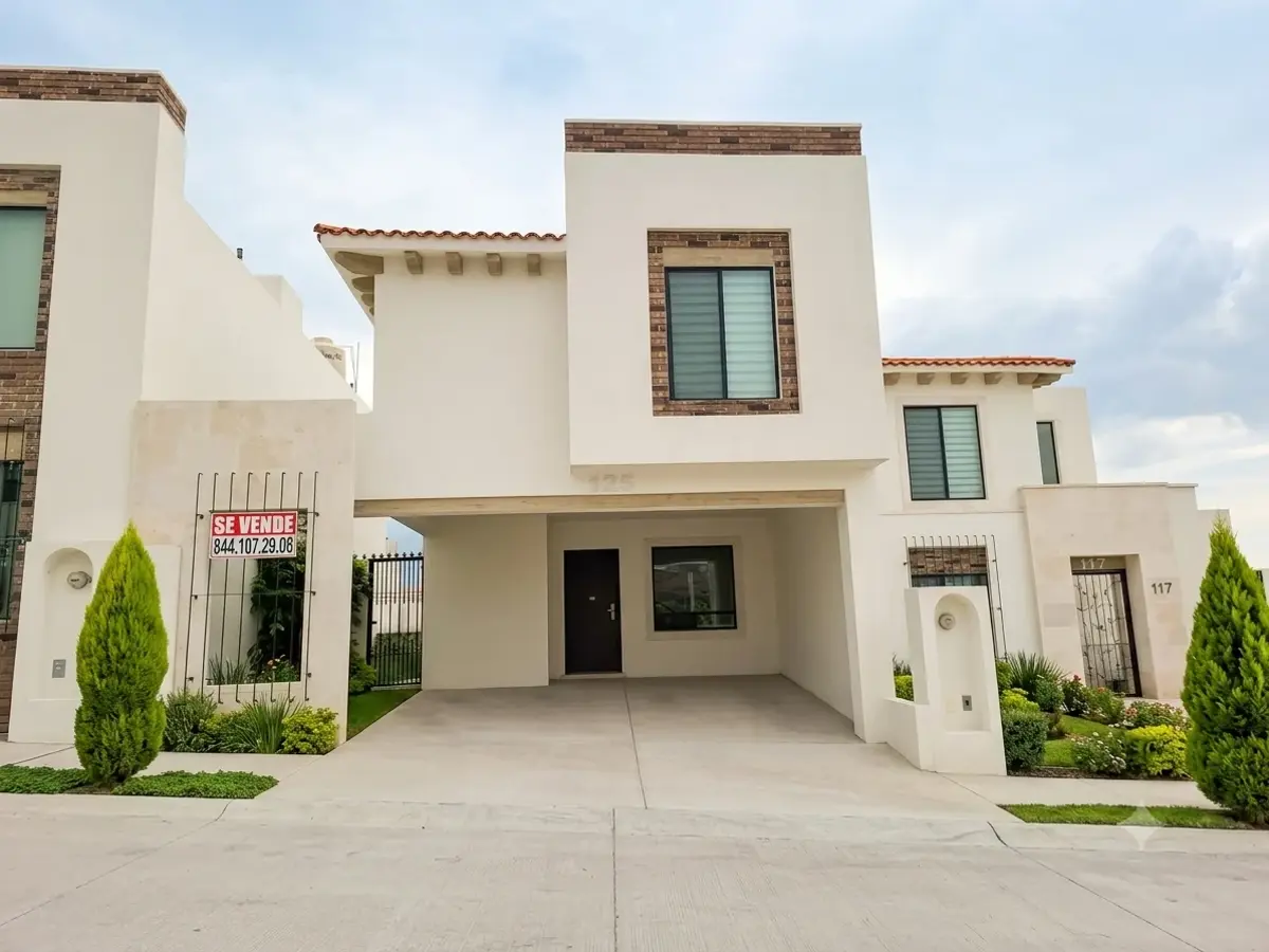 Casa en venta en Lomas de Guadalupe, Saltillo — foto 1 de 11