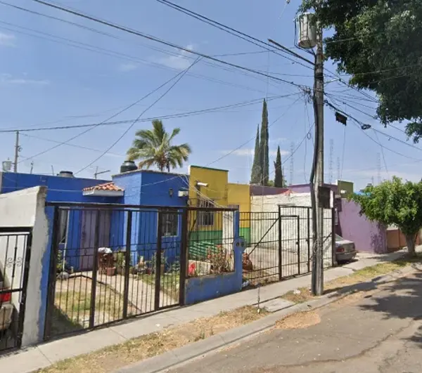 Casa en venta en Hacienda Santa Fe, Tlajomulco de Zúñiga — foto 3 de 6