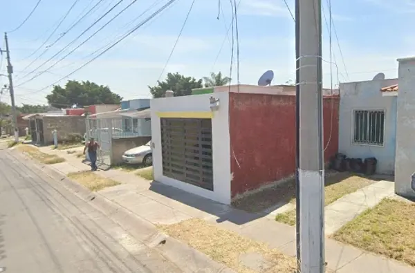 Casa en venta en Hacienda Santa Fe, Tlajomulco de Zúñiga — foto 2 de 6