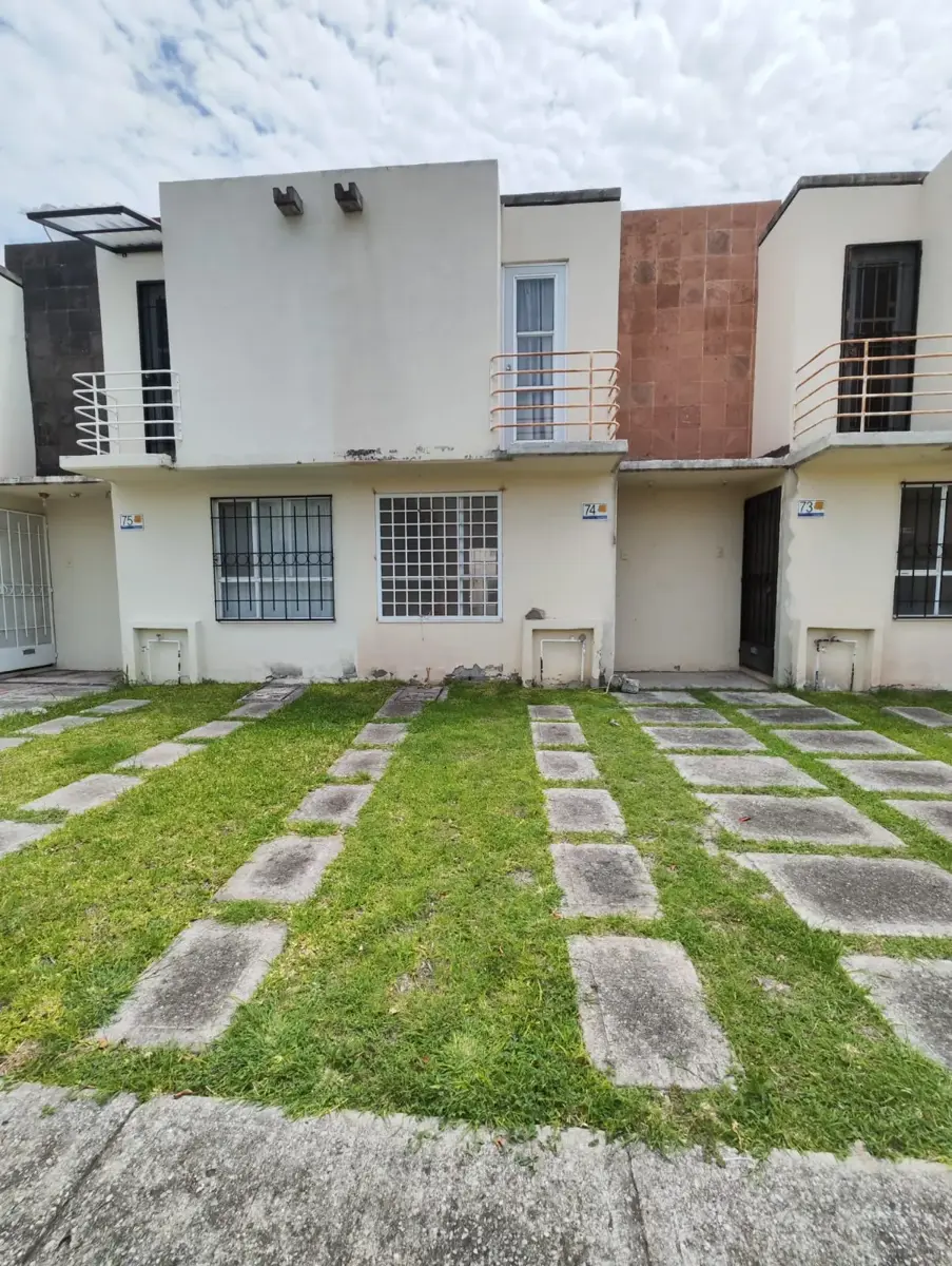 Casa en venta en Los Laureles, Xochitepec — foto 1 de 17