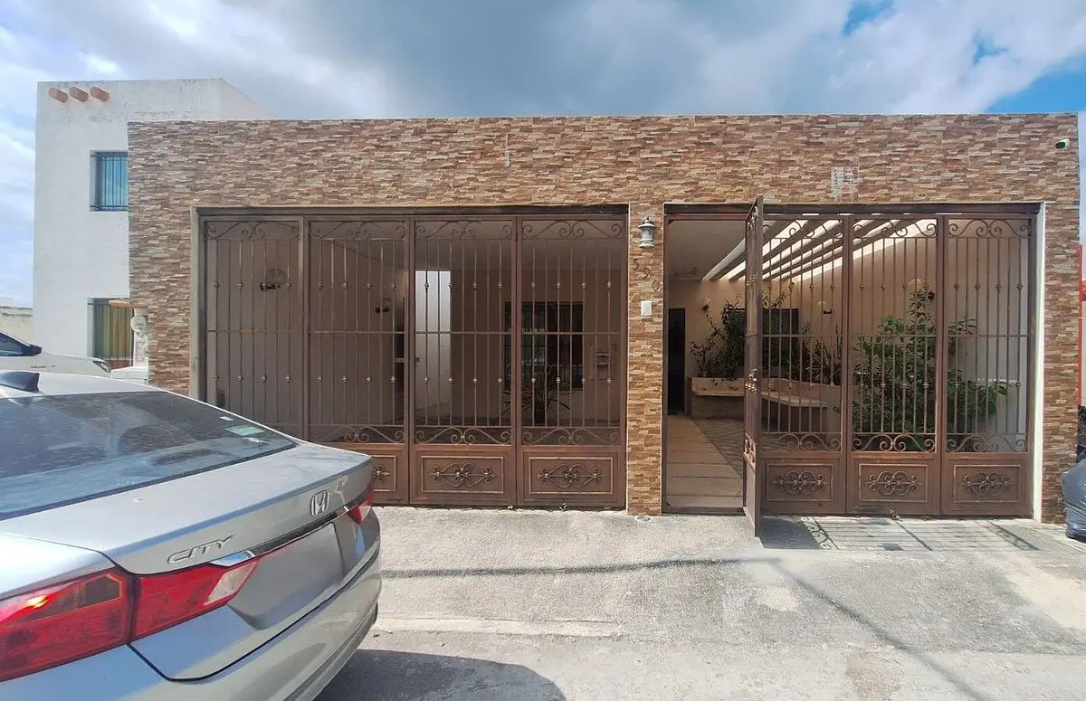 Casa en venta en Los Héroes, Mérida — foto 1 de 25