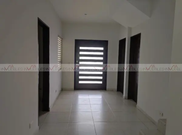 Casa en renta en La Rioja Privada Residencial, Monterrey — foto 2 de 24