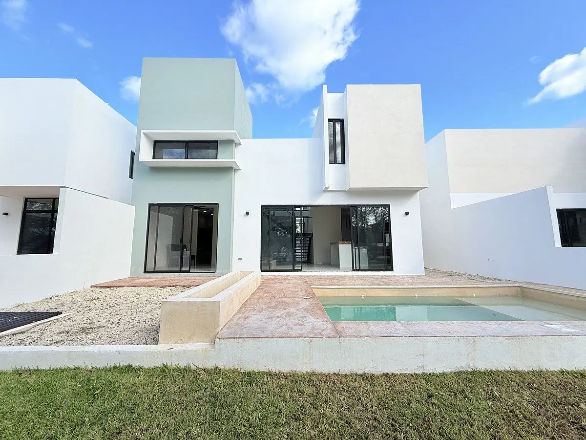 Casa en venta en Altozano, Mérida — foto 1 de 16