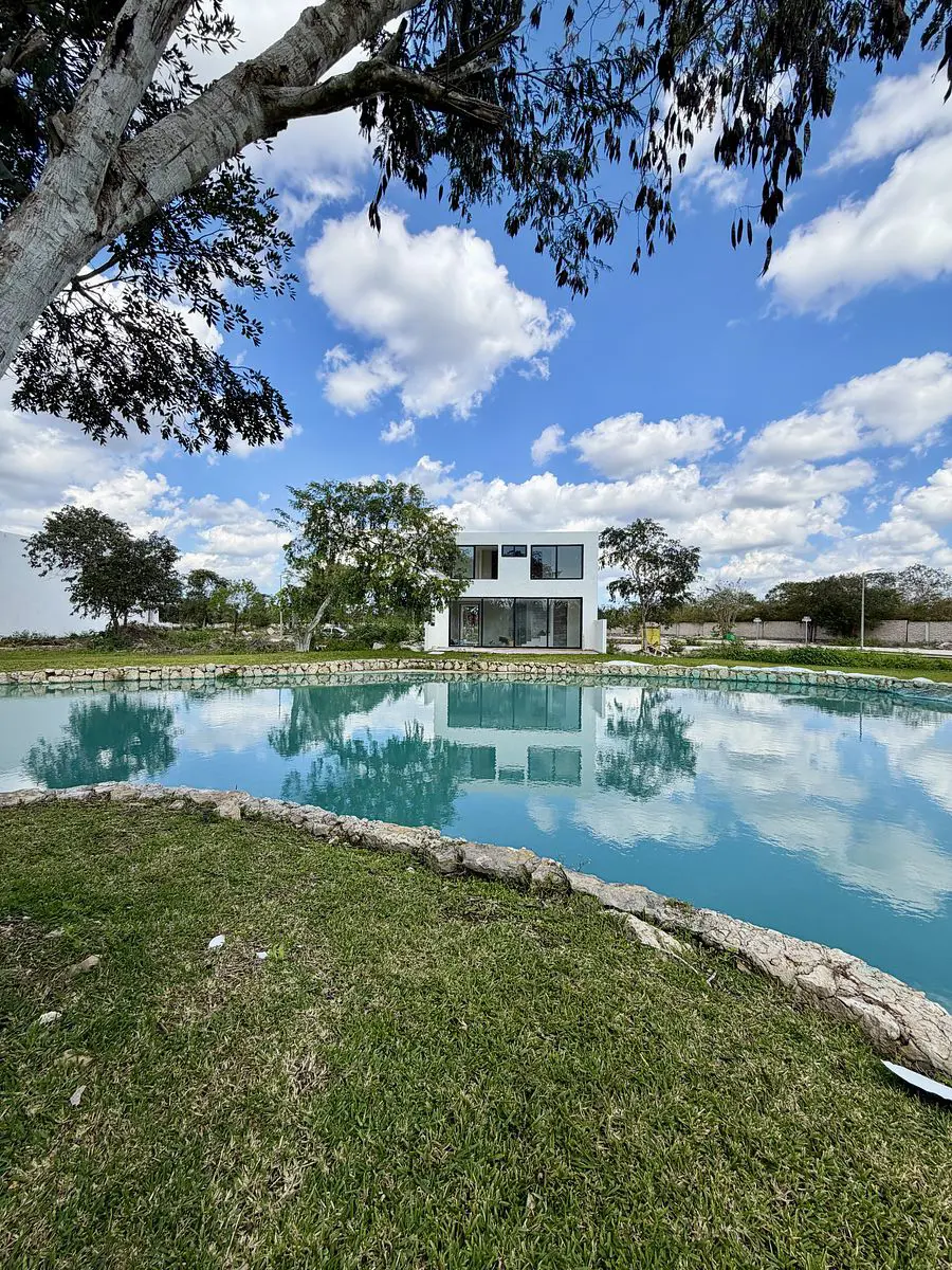 Casa en venta en Altozano, Mérida — foto 1 de 9