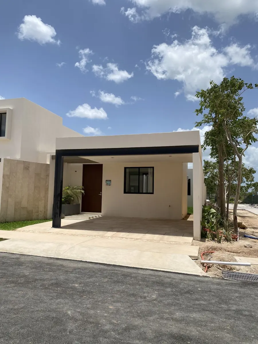 Casa en venta en Conkal, Conkal — foto 1 de 23