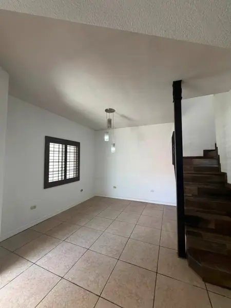 Casa en renta en Gardeno, Juárez — foto 2 de 12