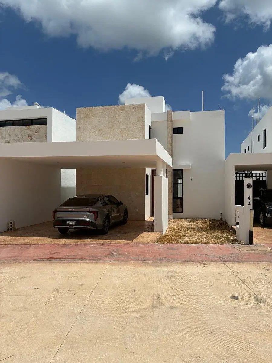 Casa en venta en Cholul, Mérida — foto 1 de 15