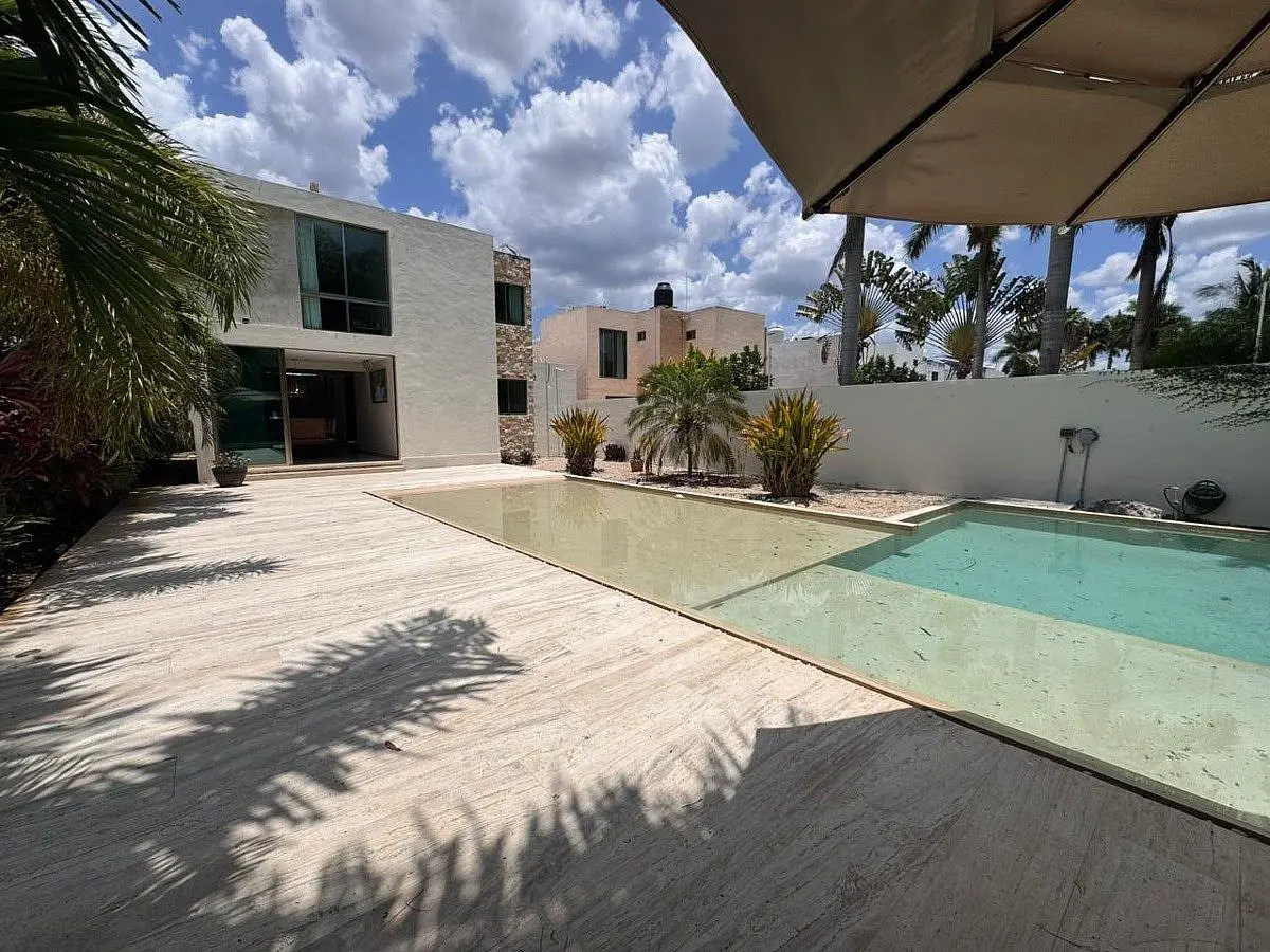 Casa en venta en Conkal, Conkal — foto 1 de 38