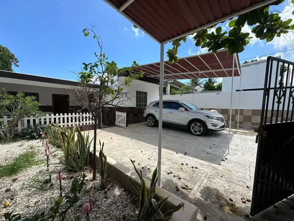 Casa en venta en Yucalpeten, Progreso — foto 3 de 13