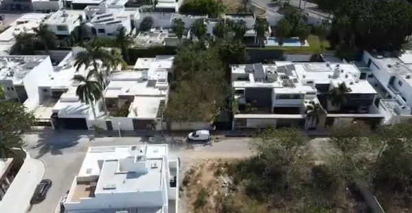Terreno en venta en Altabrisa, Mérida — foto 3 de 5