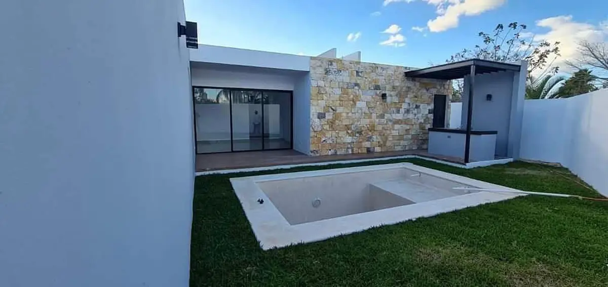 Casa en venta en Conkal, Conkal — foto 1 de 19