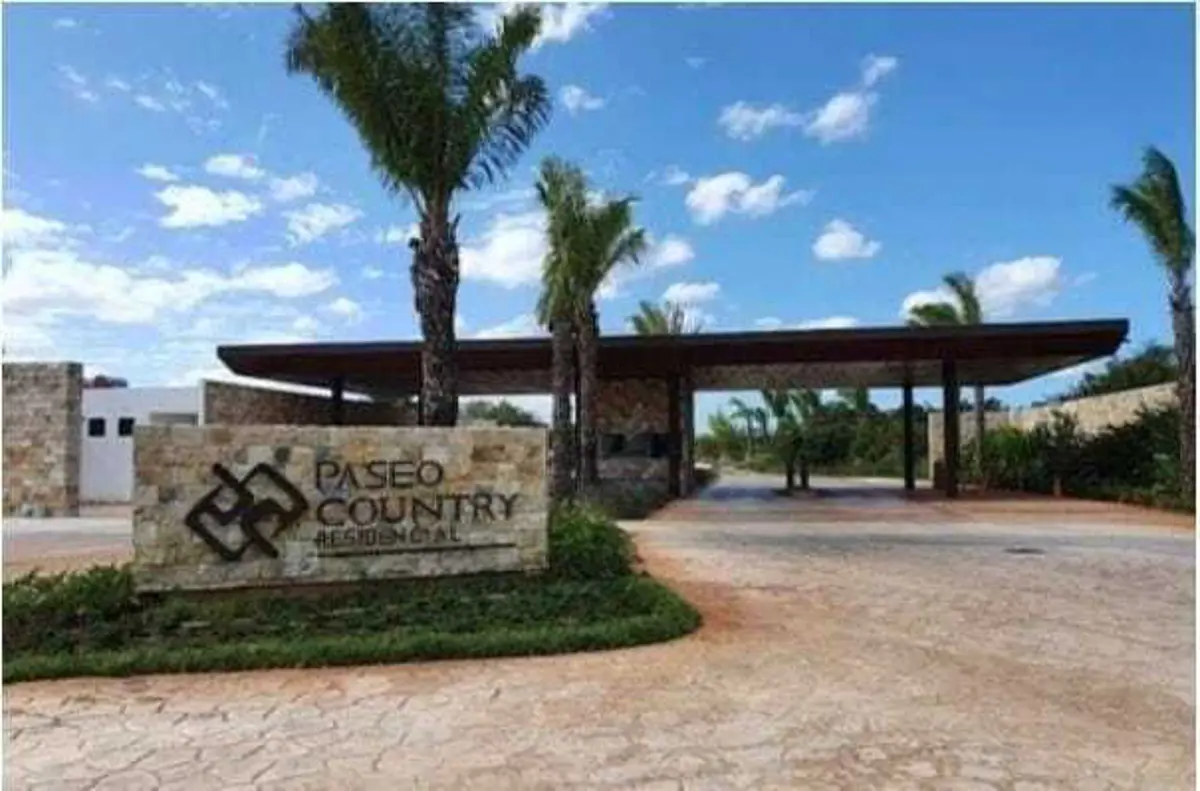 Terreno en venta en Yucatán Country Club, Mérida — foto 1 de 3