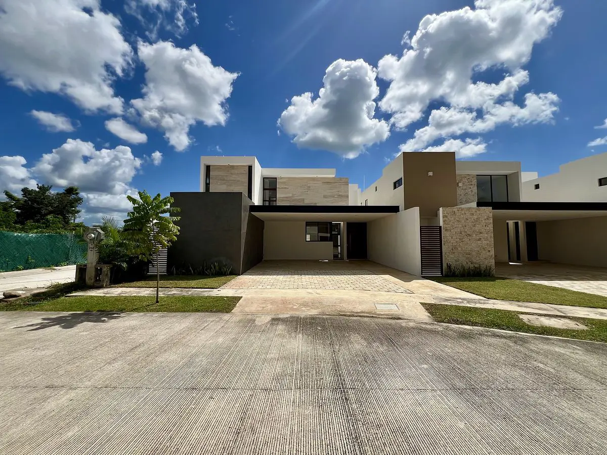 Casa en venta en Cholul, Mérida — foto 1 de 24