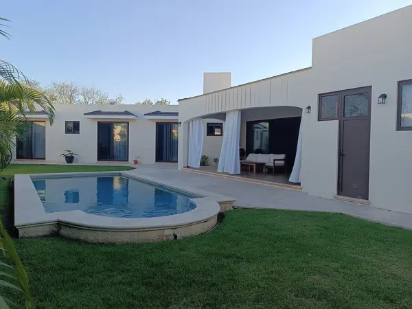 Casa de Una Planta en Temozon