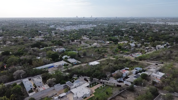 Terreno en venta en Chichi Suarez, Mérida — foto 2 de 4