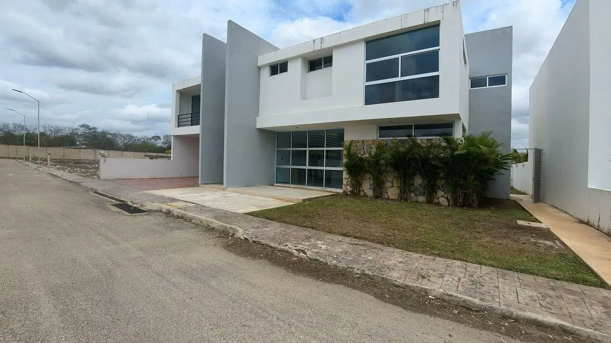Casa en venta en Conkal, Conkal — foto 1 de 16