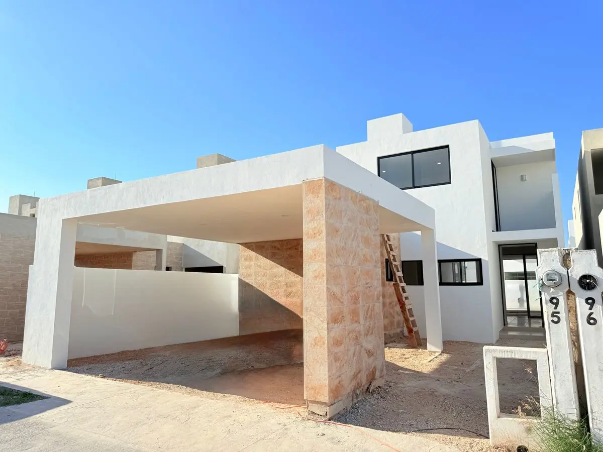 Casa en venta en Gran San Pedro Cholul, Mérida — foto 1 de 19