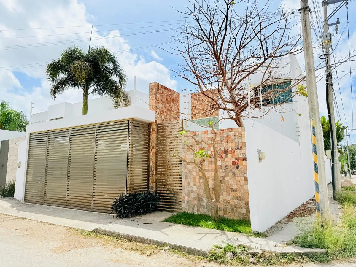 Casa en venta en Temozon Norte, Mérida — foto 1 de 24