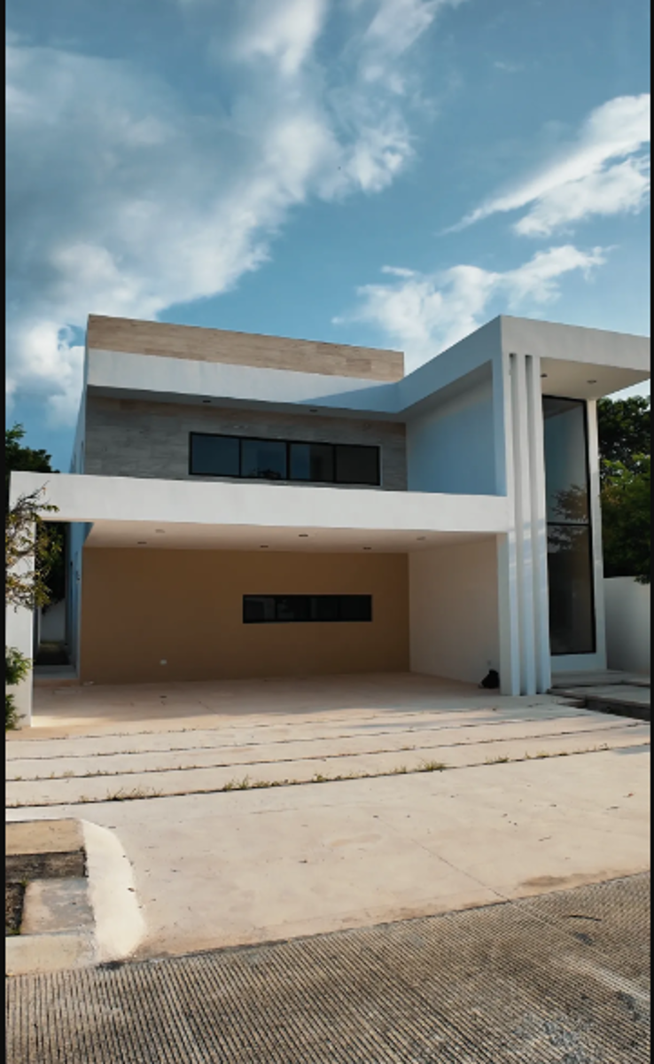 Casa en venta en Yucatán Country Club, Mérida — foto 1 de 19