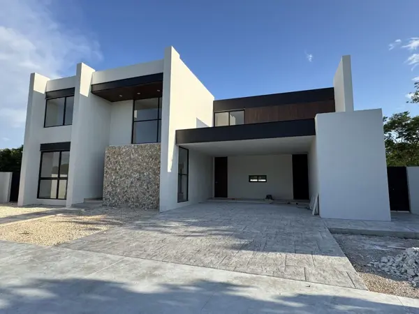 Casa en venta en Komchen, Mérida — foto 2 de 28