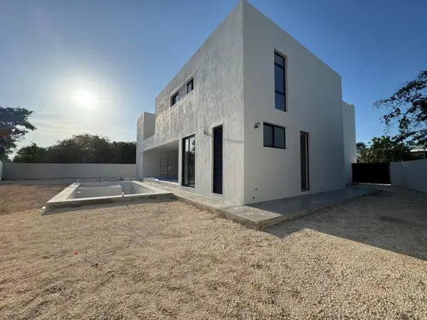 Casa en venta en Komchen, Mérida — foto 3 de 28
