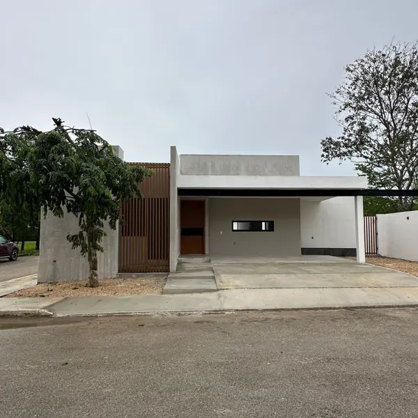 Casa de Una Planta en Privada en Kikteil