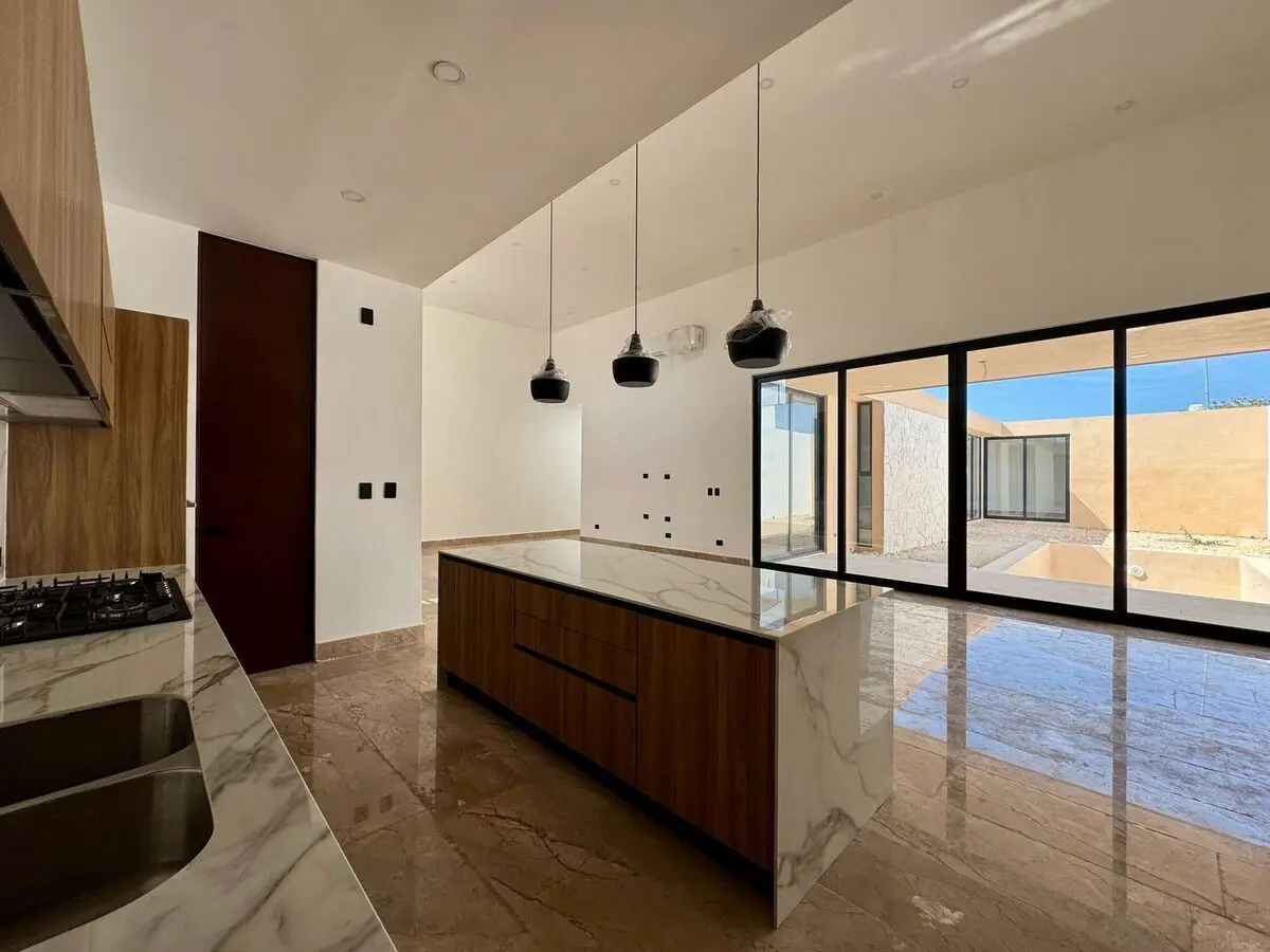 Casa en venta en Xcanatún, Mérida — foto 1 de 29