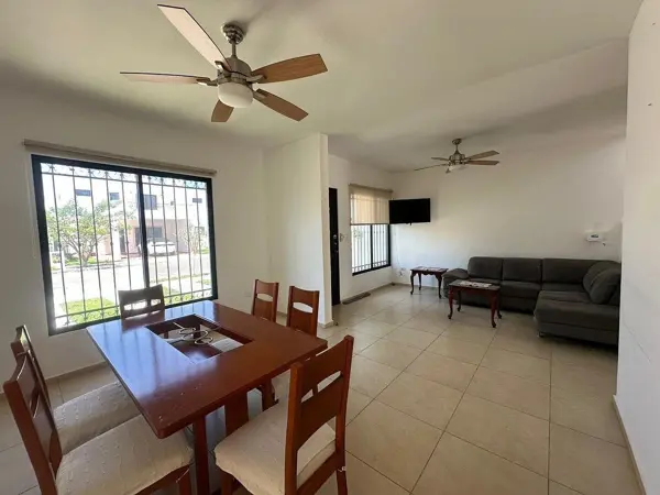 Casa en venta en Gran Santa Fe, Mérida — foto 3 de 26