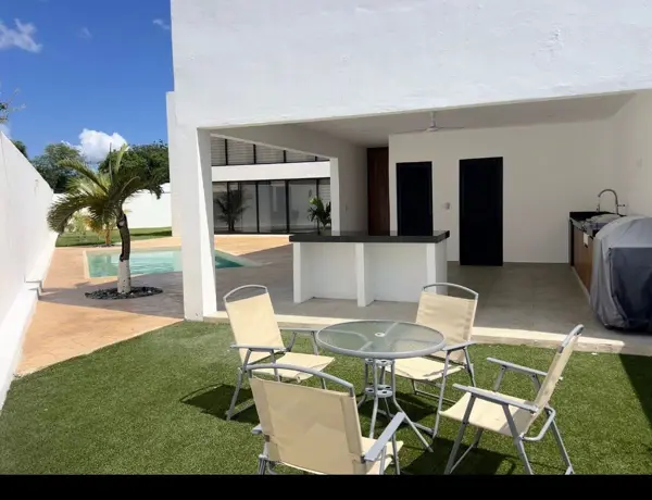 Casa en venta en Komchen, Mérida — foto 3 de 18