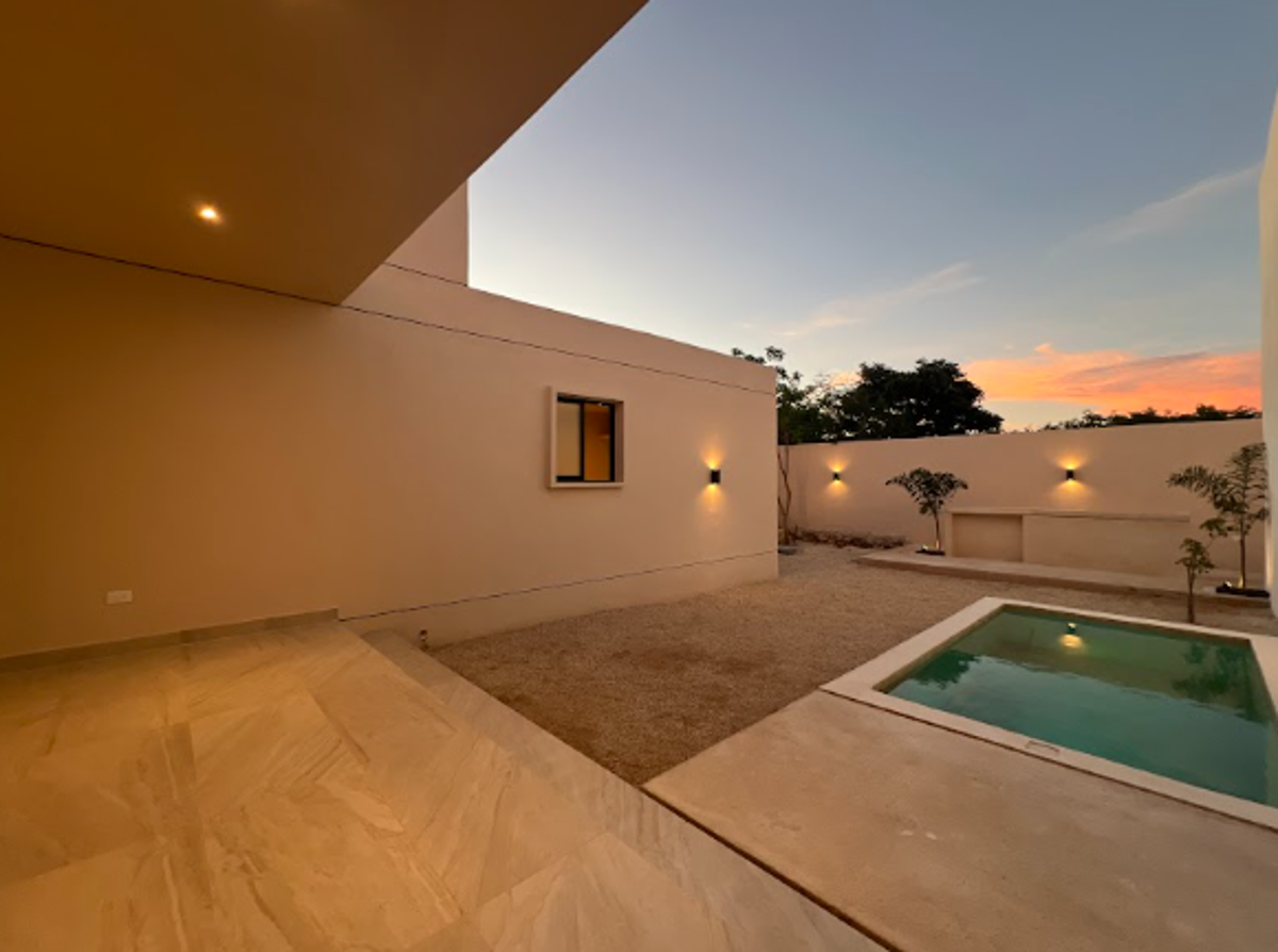 Casa en venta en Cholul, Mérida — foto 1 de 40