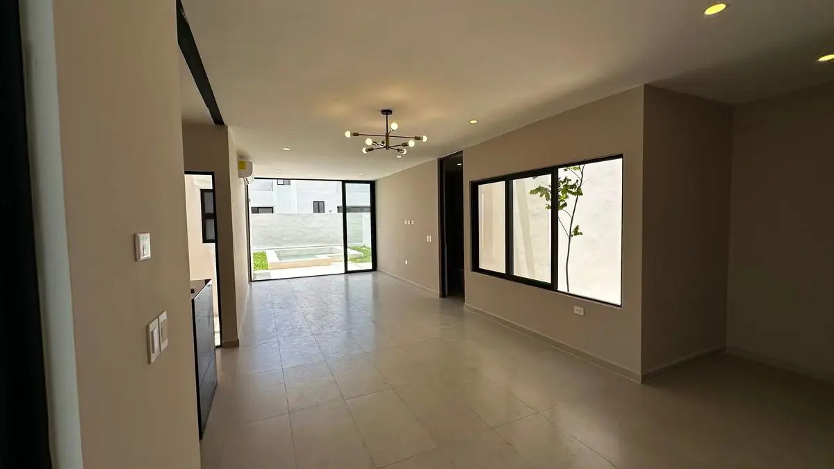 Casa en venta en Cholul, Mérida — foto 1 de 32