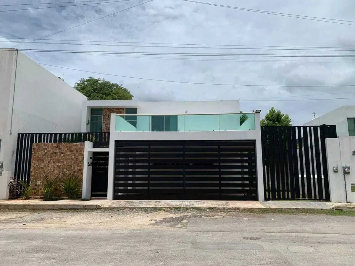 Casa en venta en Sodzil Norte, Mérida — foto 1 de 15
