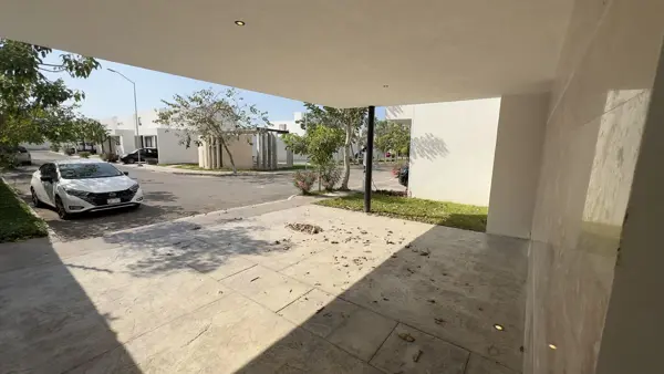Venta de Casa Amueblada en Priv. de Conkal