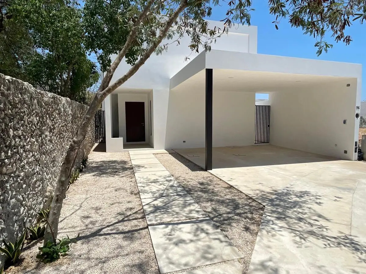 Casa en venta en Cholul, Mérida — foto 1 de 18